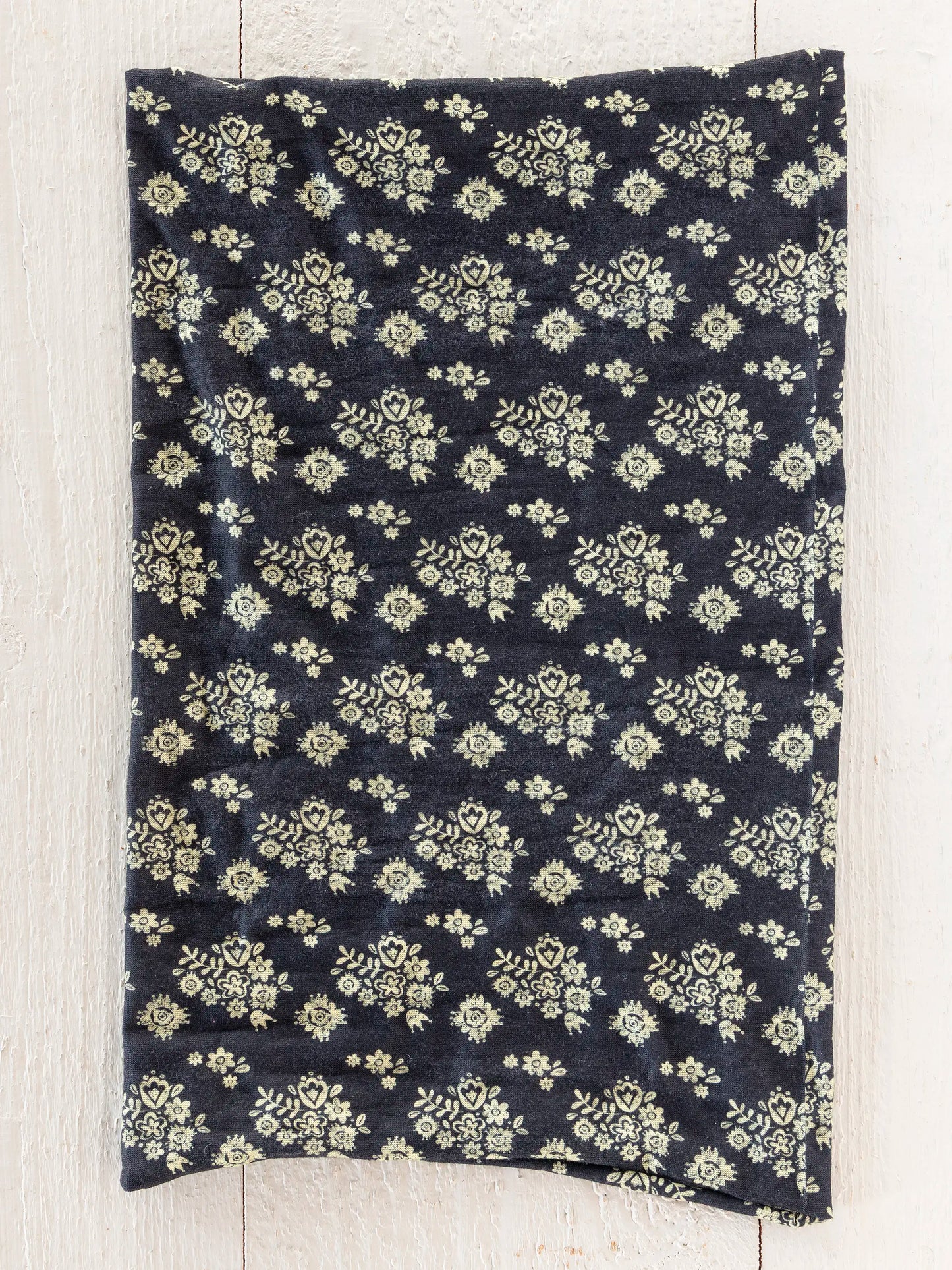 Full Boho BandeauÂ® Headband - Black Cluster Medallions