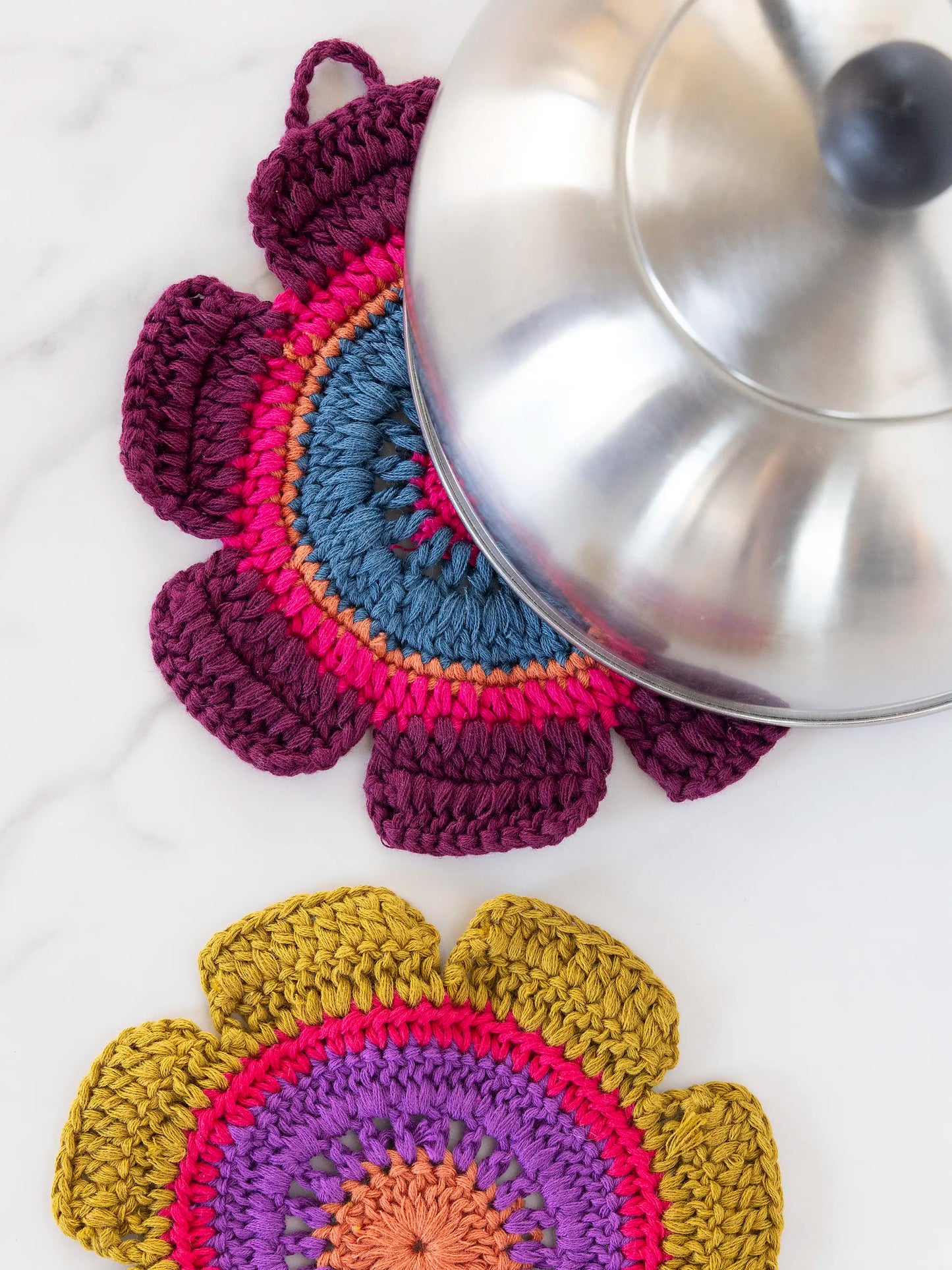 Daisy Crochet Dishcloths, Set of 2 - Rainbow