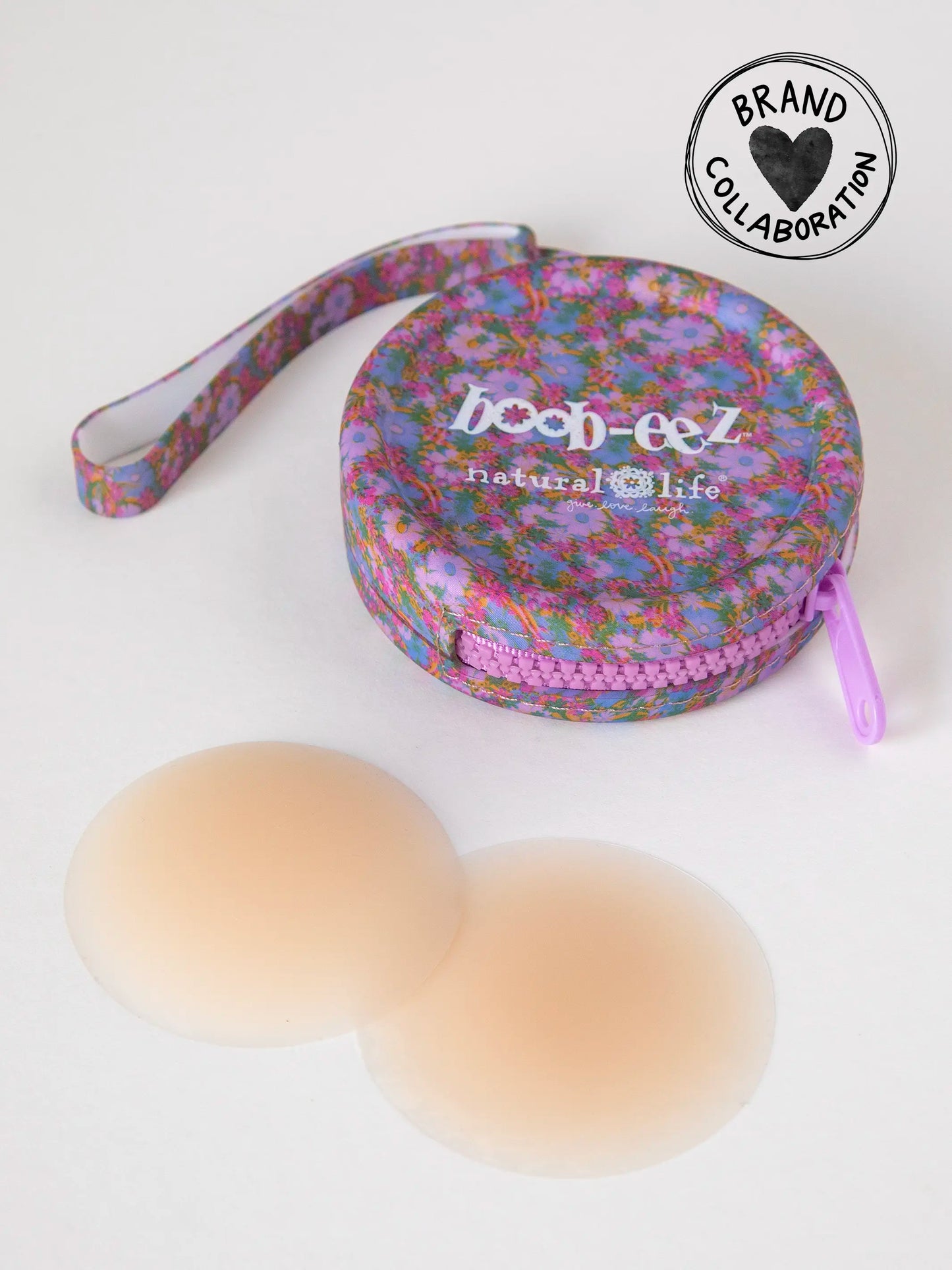 Boob-eezÂ® x Natural Life Deluxe Duo Nipple Cover - Light